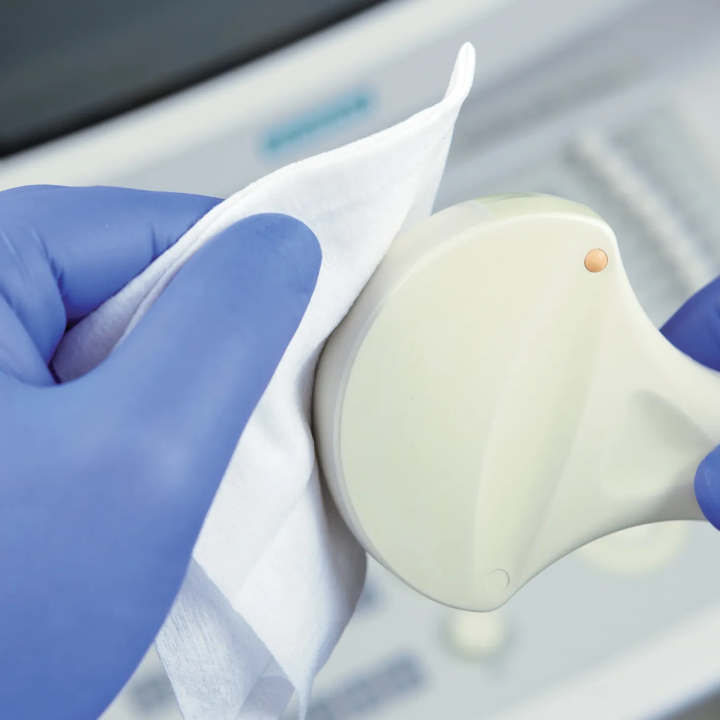 Bode Mikrobac Tissues Flow-Pack alkoholfreie Desinfektionstücher