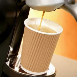 PAPSTAR Trinkbecher, Pappe 0,2 l Ø 8 cm, 9 cm natur Ripple Wall, 20 x 10 Stück
